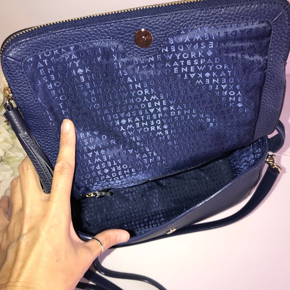SOLD Kate Spade Purse 💕 - Picture 7 of 8